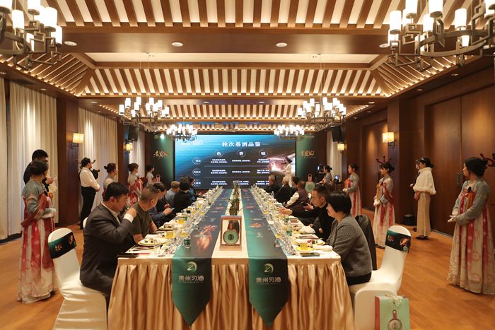 君品薈《老友記》洛陽品鑒會(huì)